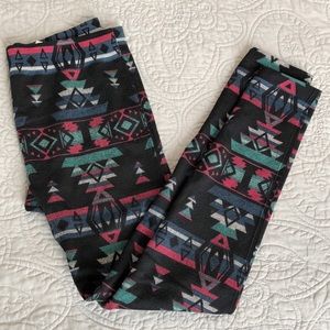 Colorful Aztec print leggings
